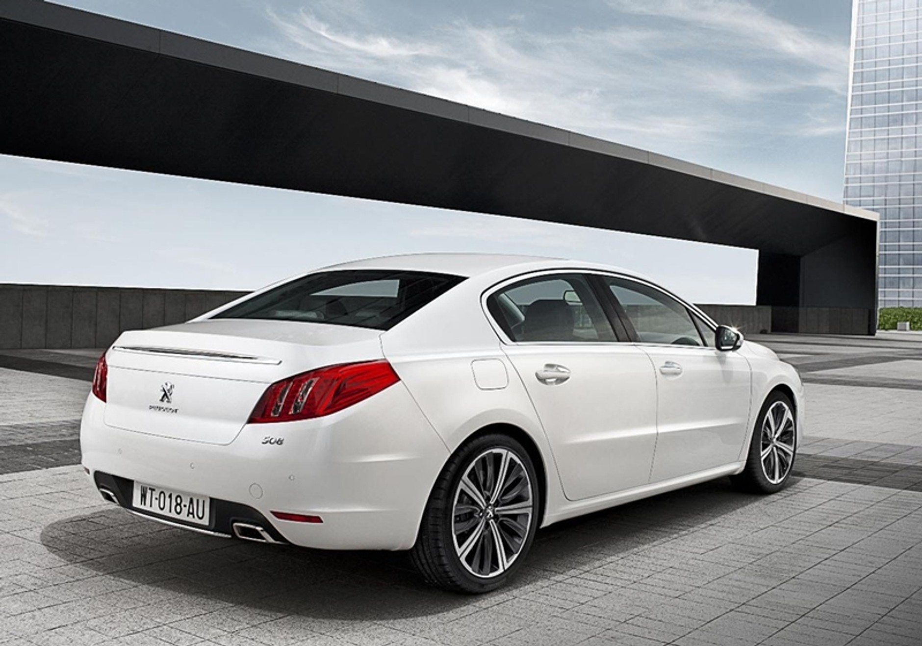 Peugeot 508 – miał być boski, wyszedł średni