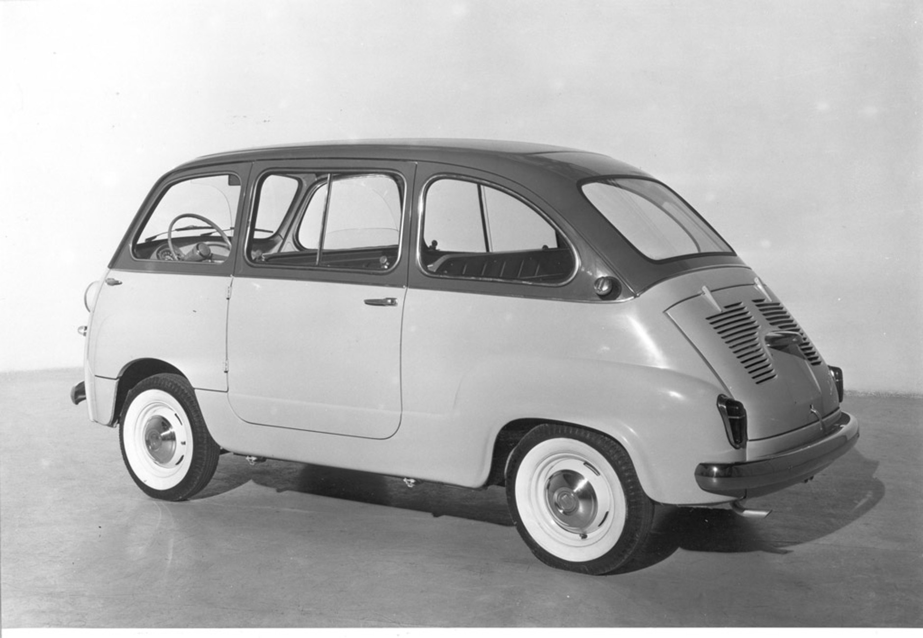 Fiat 600 Multipla: włoski mistrz przestrzeni