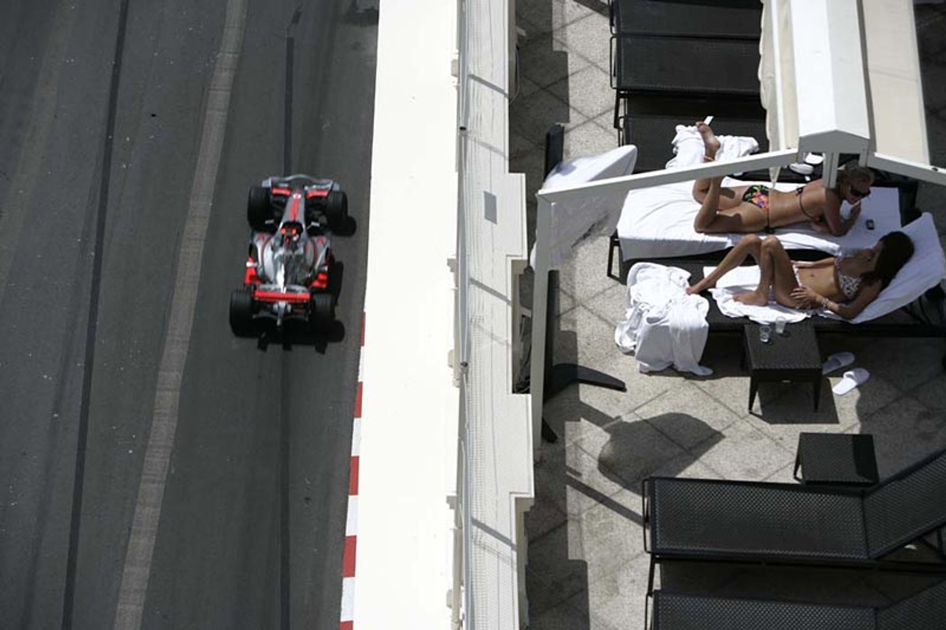 Grand Prix Monaco 2007: dziewczyny, gwiazdy filmu i F1 fotografował Jiří Křenek
