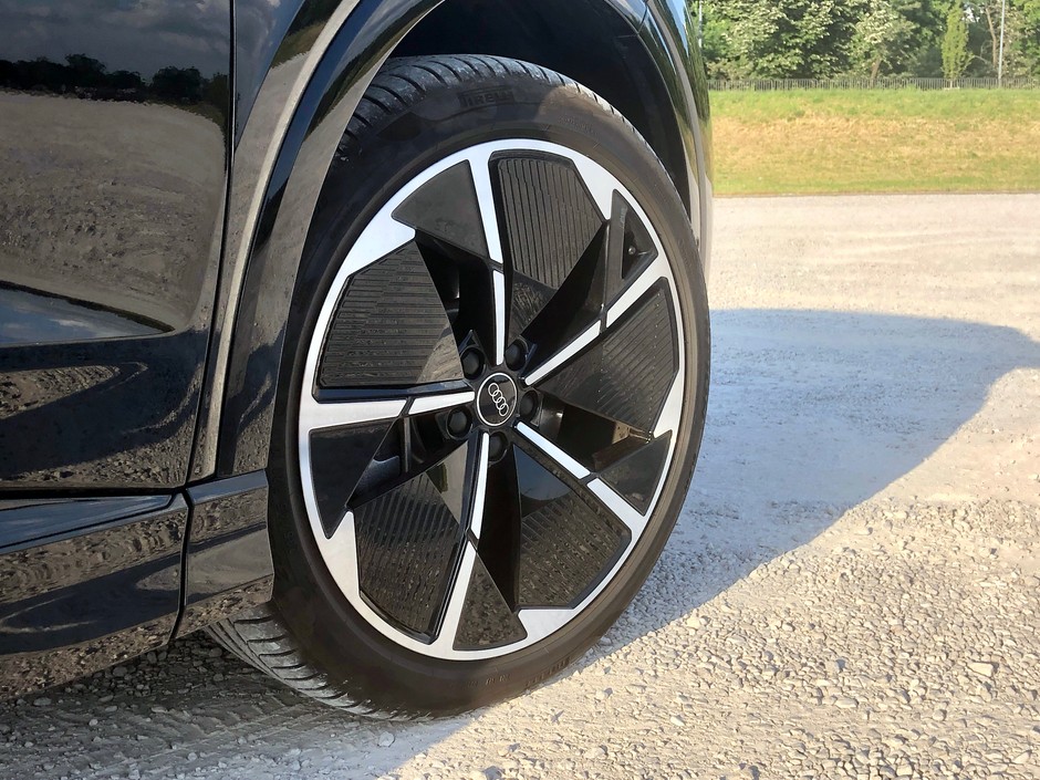 Audi Q4 Sportback e-tron