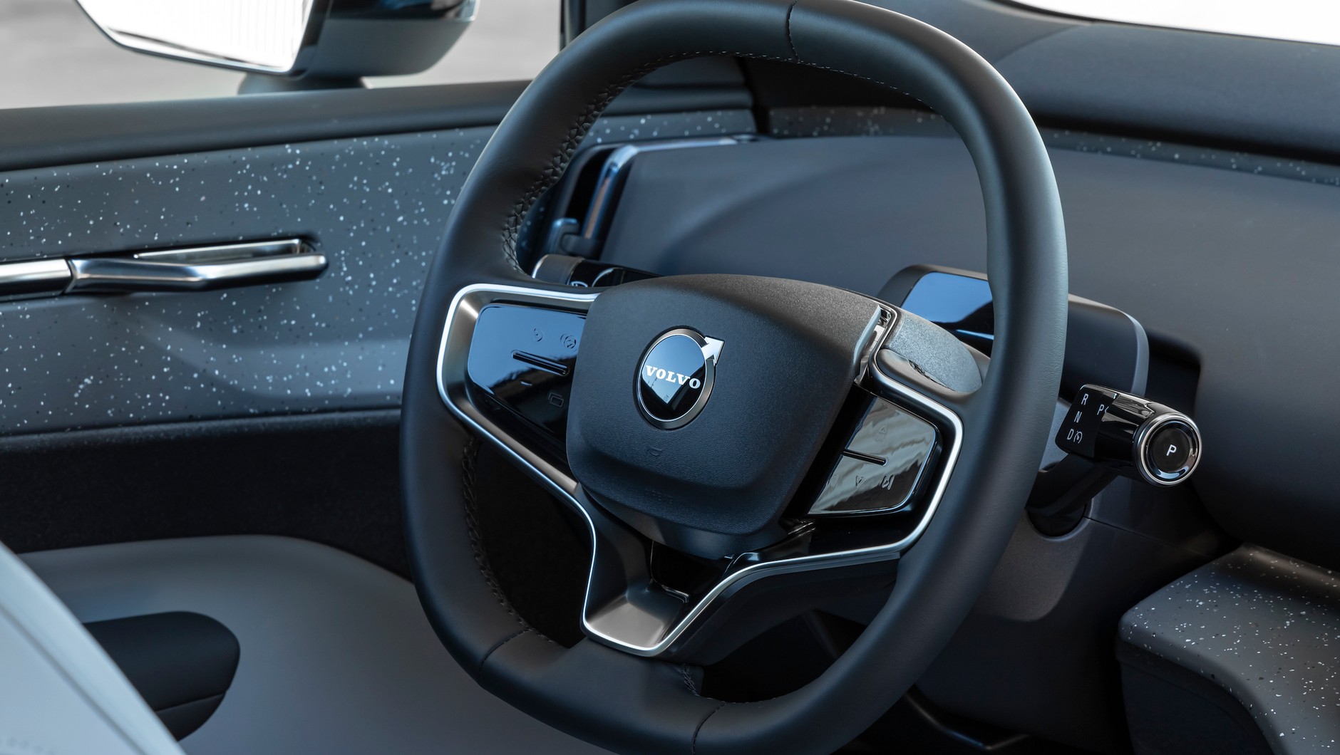 Volvo EX30