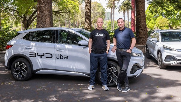Dwaj giganci będą grali razem. Uber i BYD łączą siły, co przyspieszy chińską ekspansję