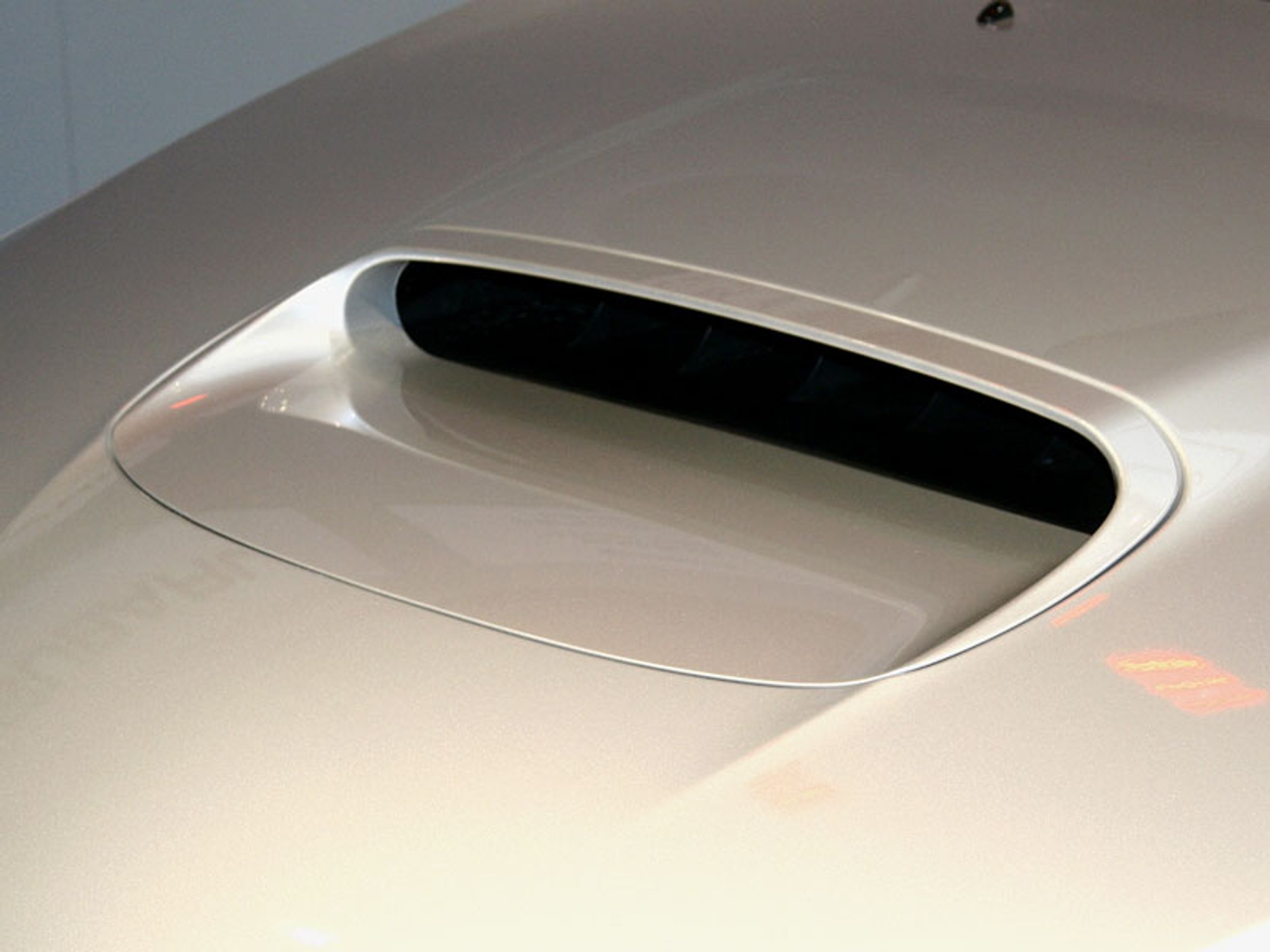 MMOTION 2008: Bitter Vero, KTM X-Bow, Gumpert Apollo i Spyker C8 od czwartku w Pradze