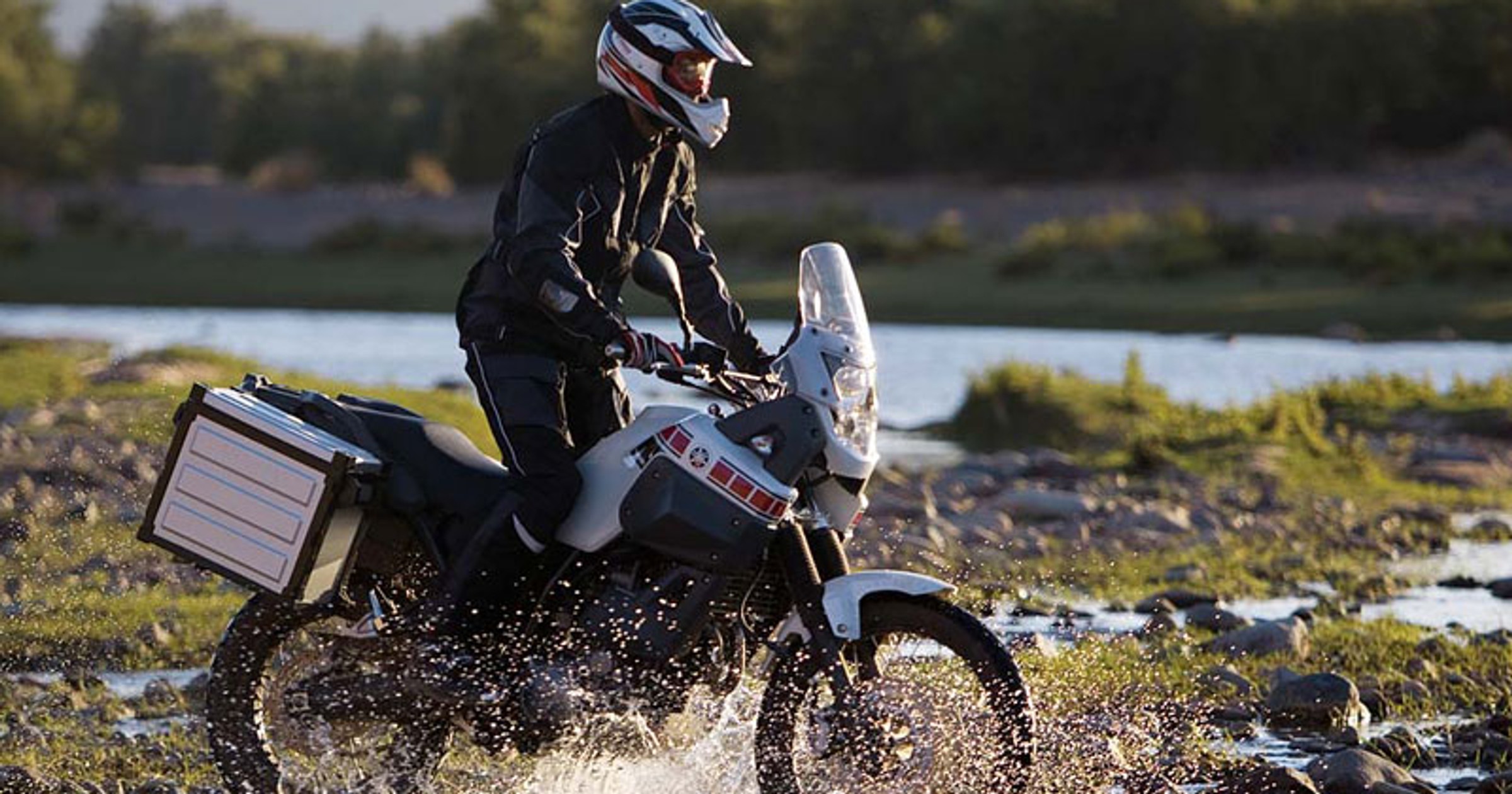 Wjazd motocyklem lub quadem do lasu jest zabroniony