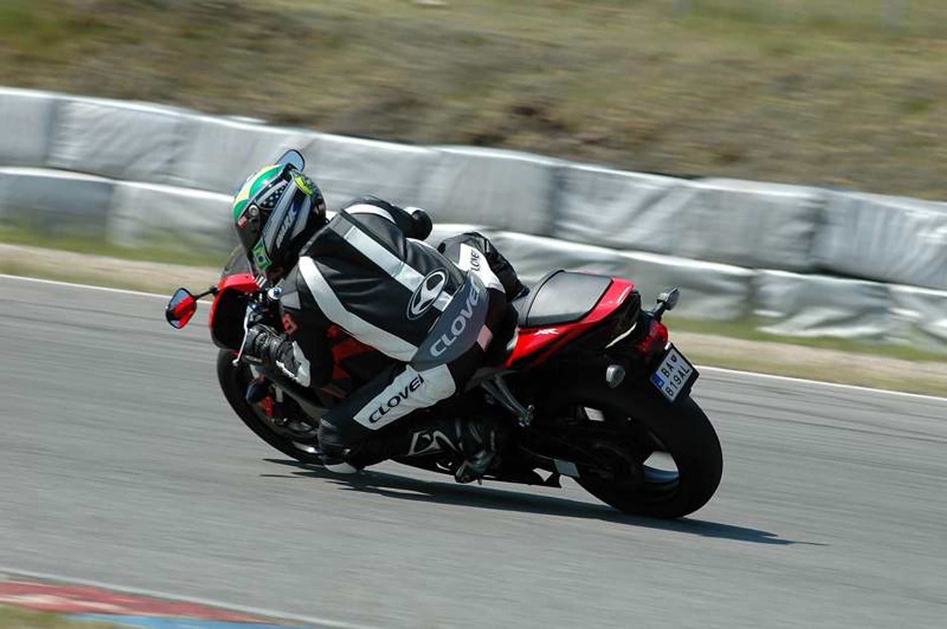 Supermoto Honda Days: nowy CBR600RR na torze
