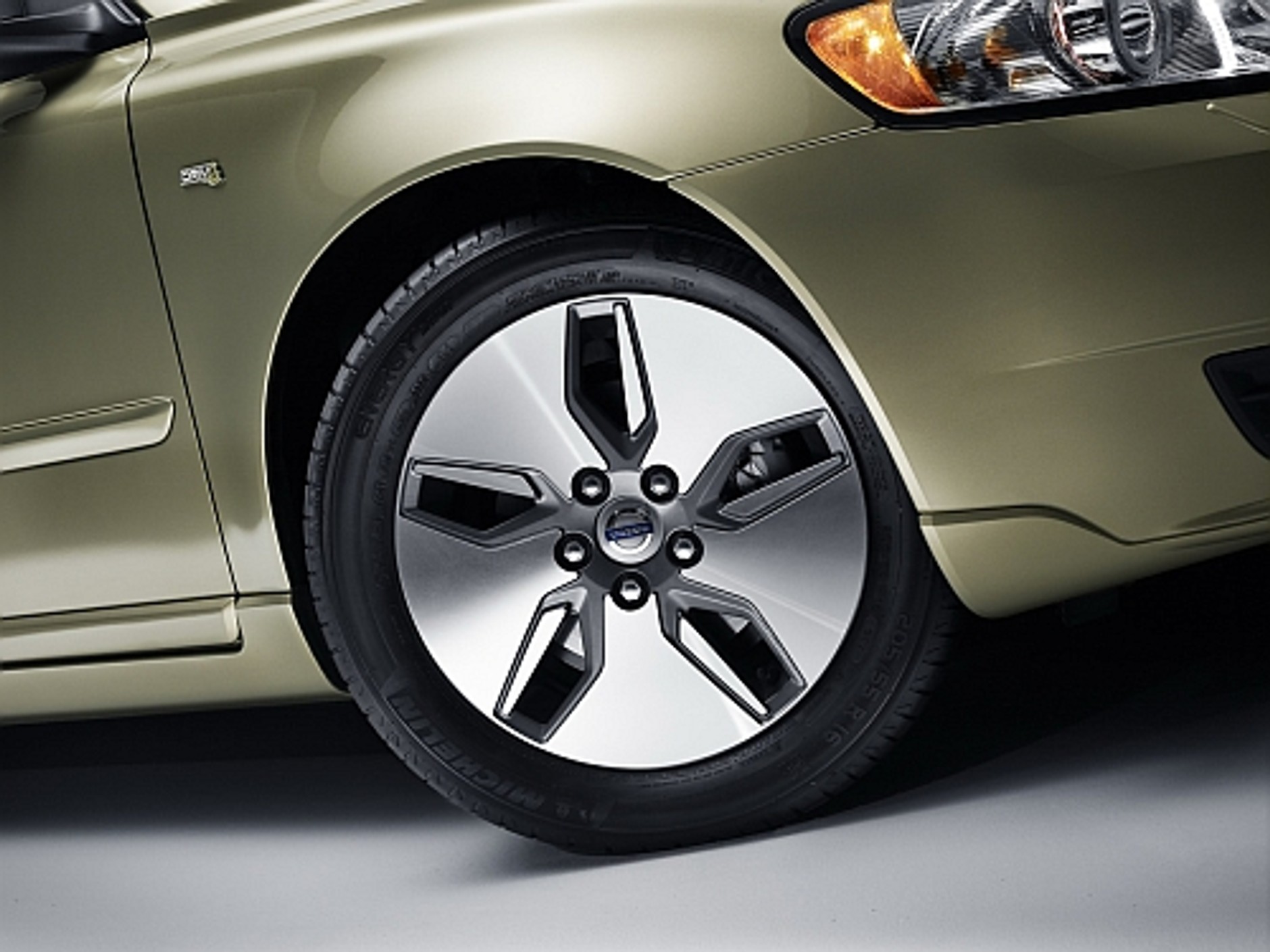 Volvo C30, S40 and V50 DRIVe - ekosamochody od Volvo