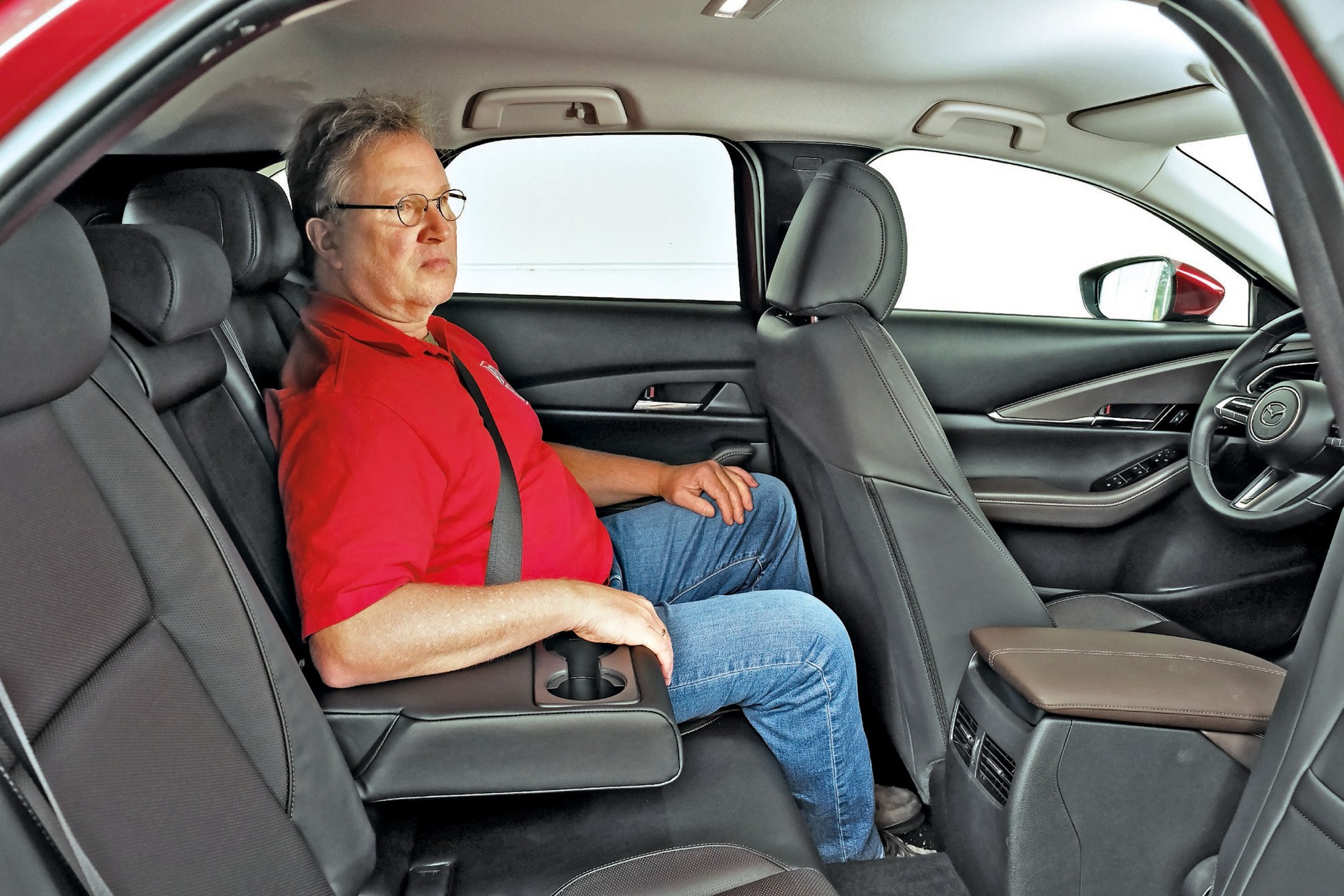 Mazda CX-30 2.0 Skyactiv-X - tylna kanapa