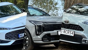 MG HS, Kia Sportage i Toyota Yaris Cross (od lewej)