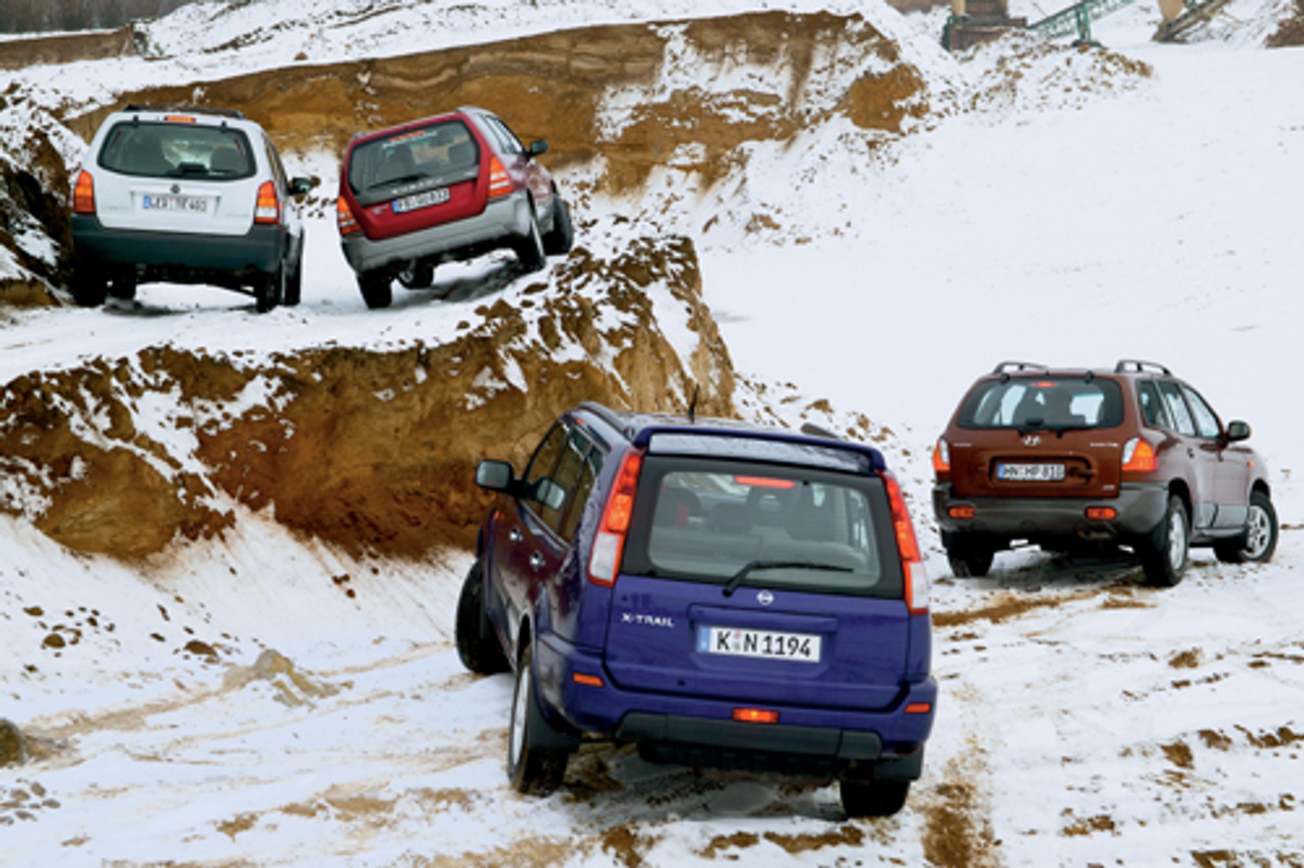 Hyundai Santa Fe kontra Mazda Tribute, Nissan X-Trail i Subaru Forester - Porównanie czterech dalekowschodnich SUV-ów