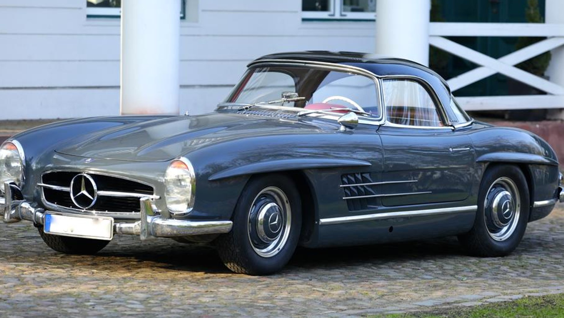 Mercedes 300 SL roadster