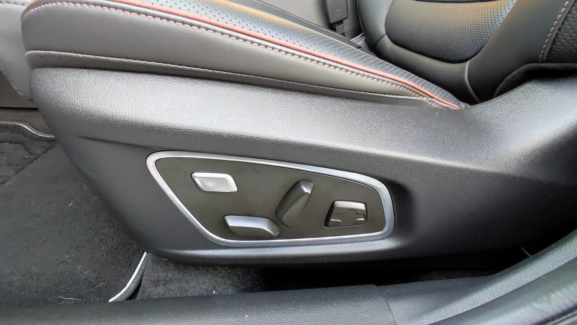 Renault Koleos TCE160 EDC (2021)