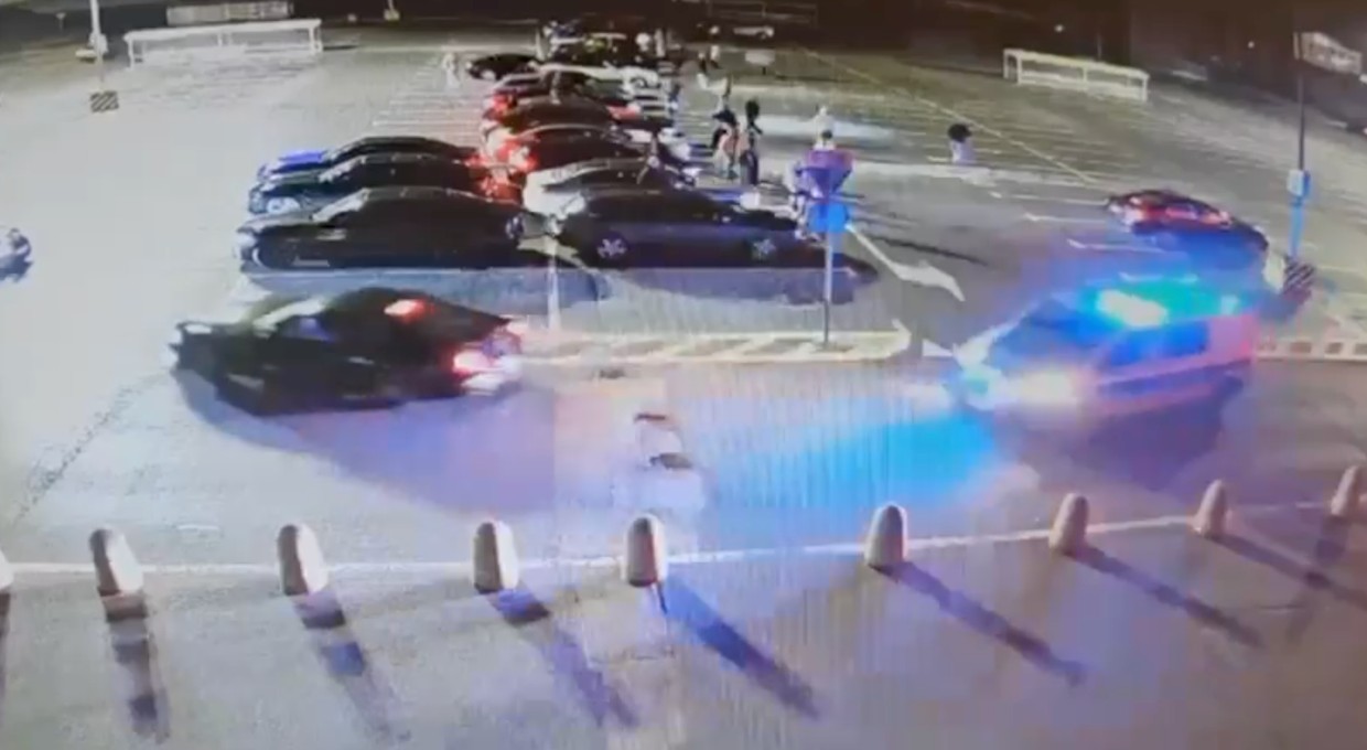 Policjanci pilnują kierowców na parkingach. Mandat to nawet 5 tys. zł