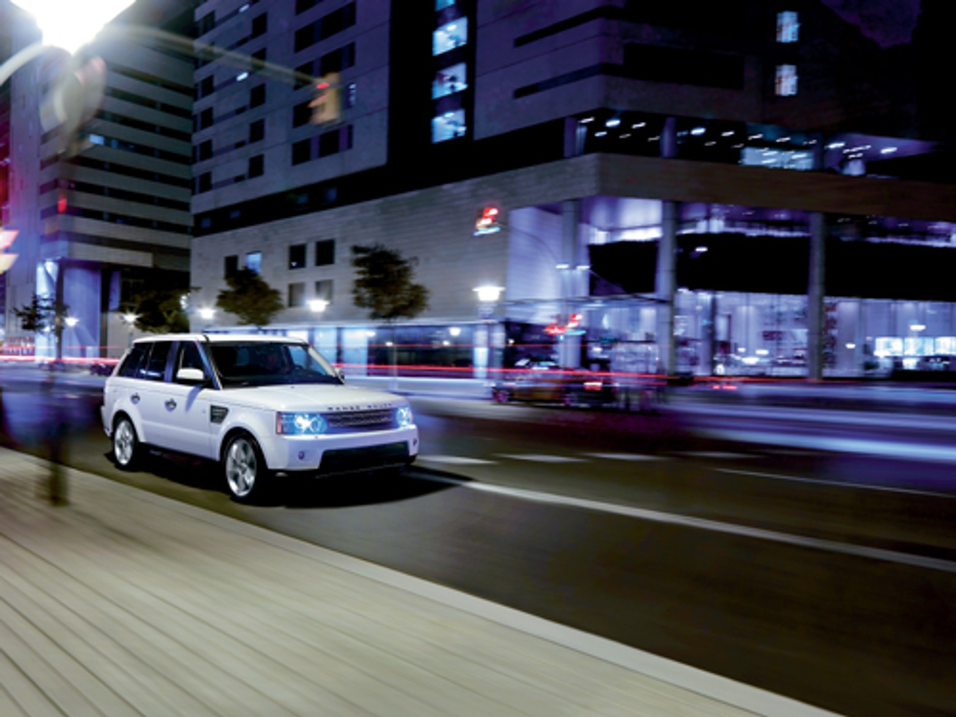 Land Rover Discovery i Range Rover - Brytyjczycy w natarciu!