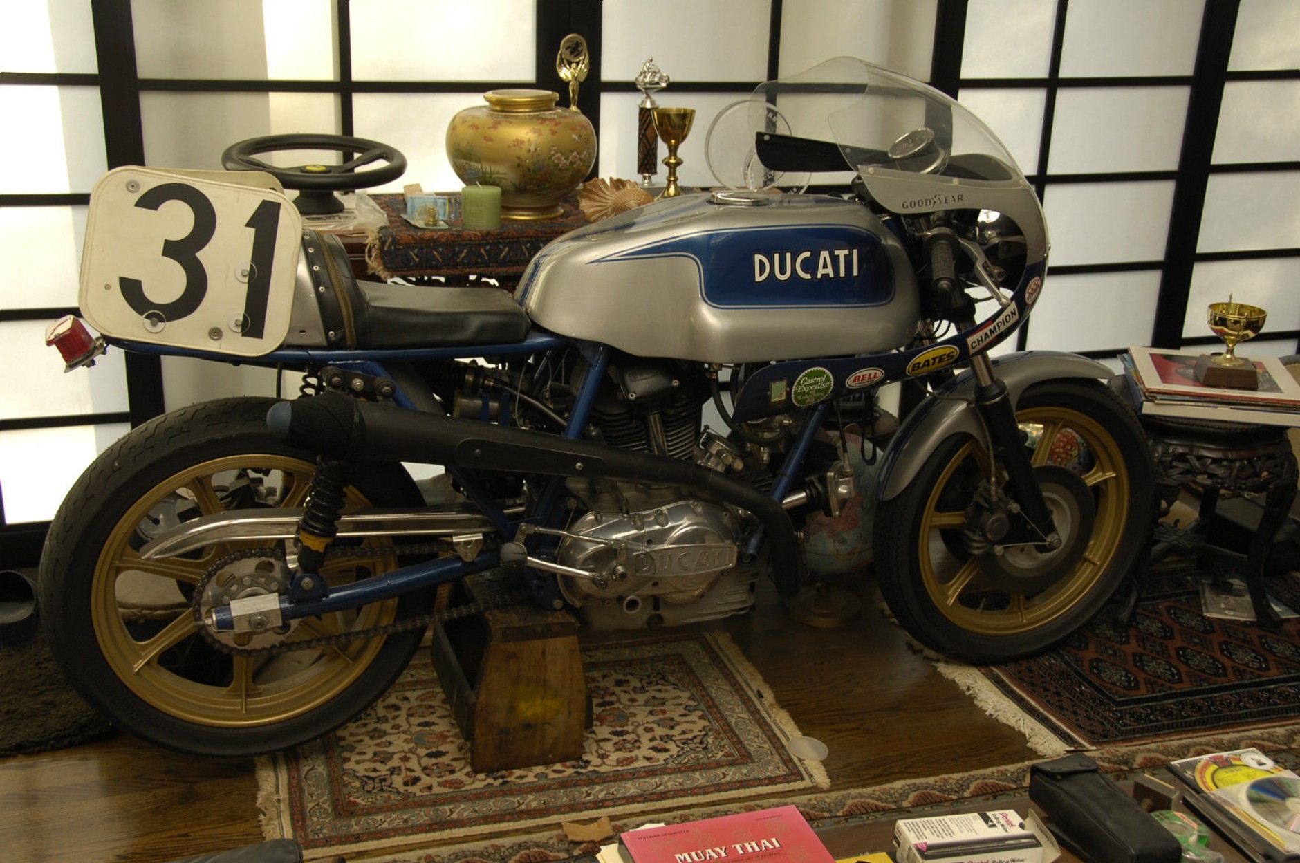 Ducati 750SS
