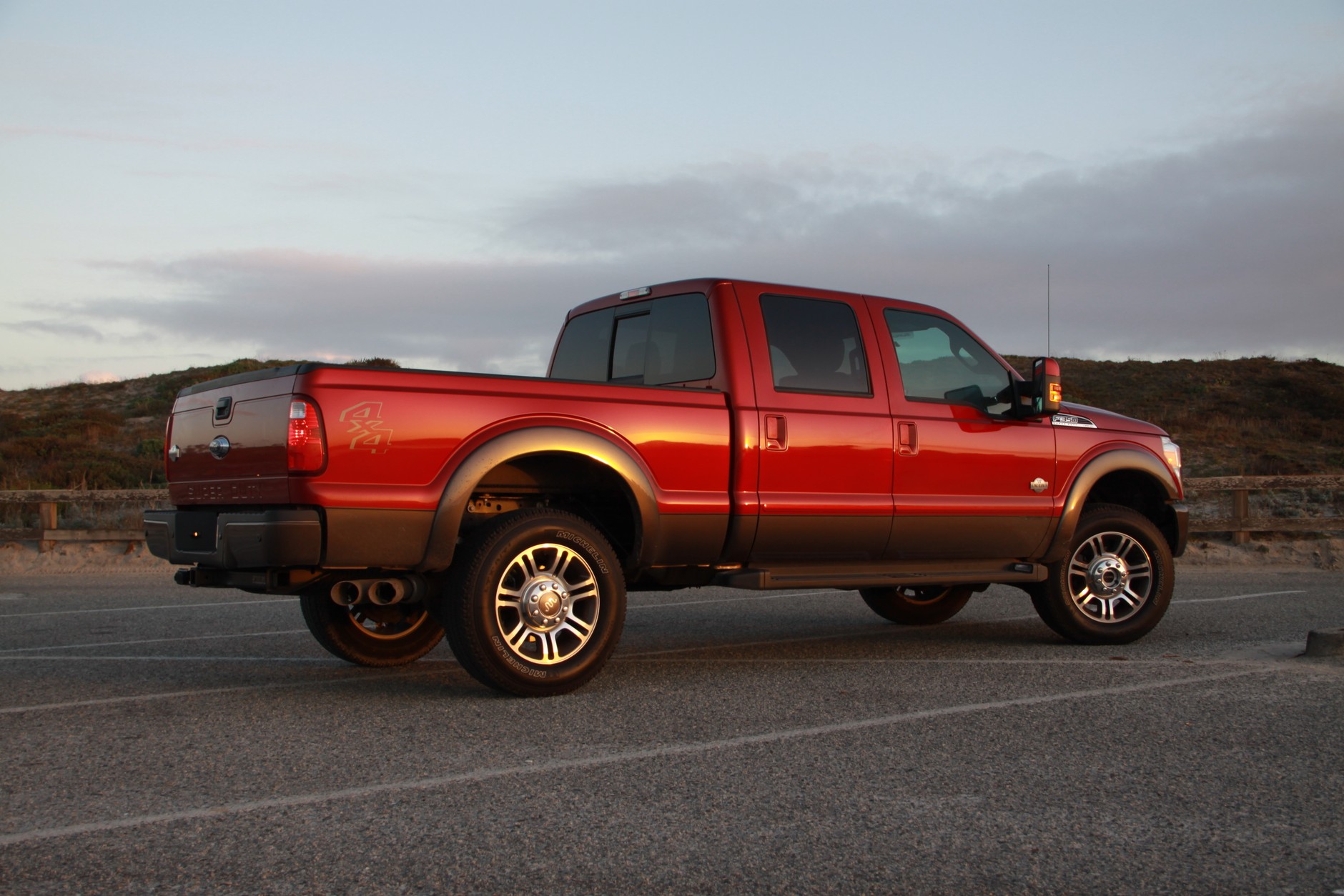 Ford F-350 Super Duty King Ranch