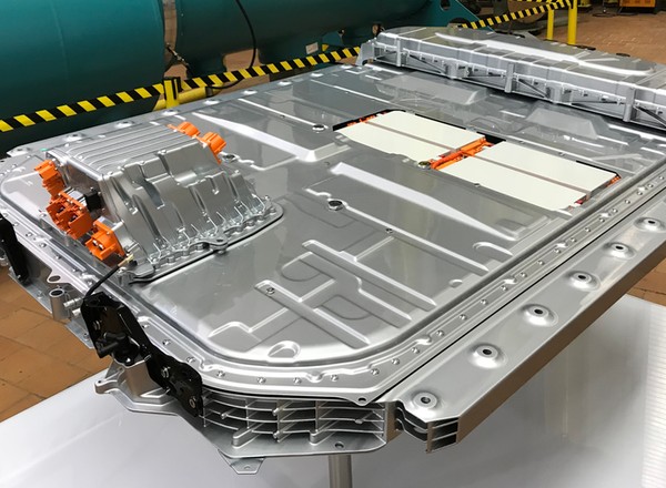 UNECE chce gwarancji żywotności baterii w autach elektrycznych