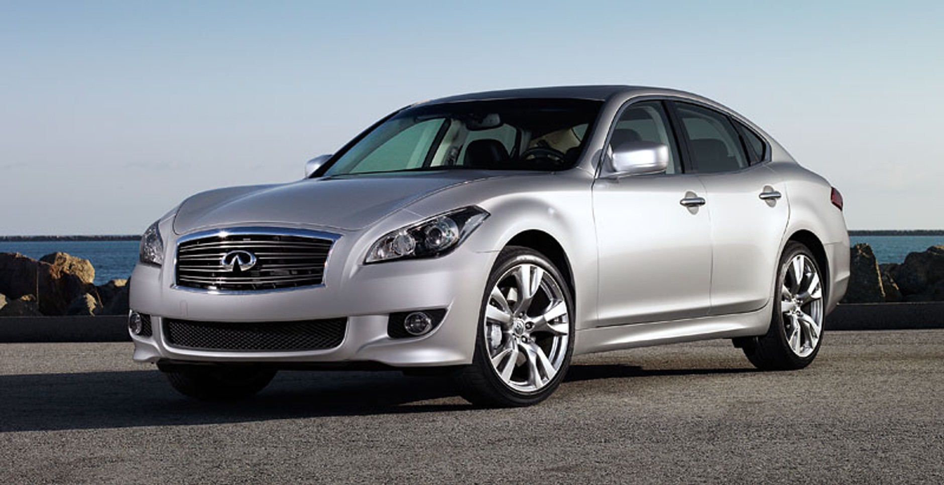 Infiniti M: premiera w USA, ale sprzedaż też w Europie