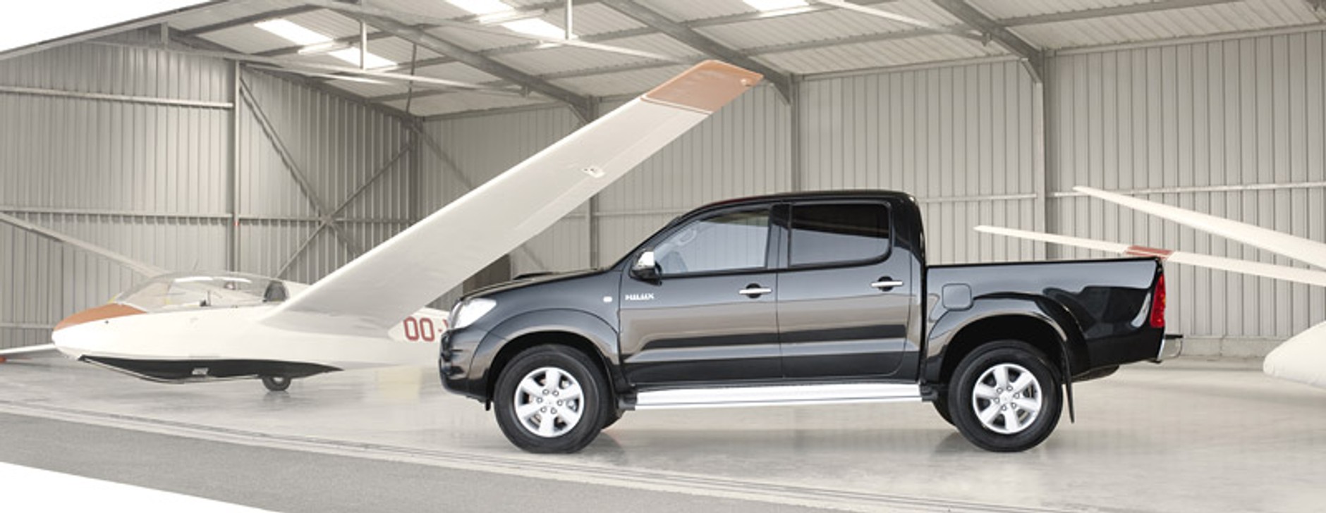 Toyota Hilux: restyling pickupa na nowy rok modelowy