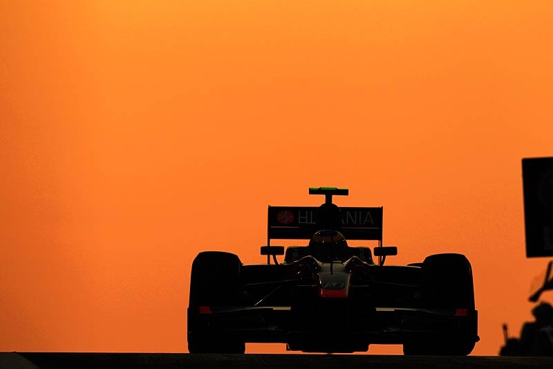 Grand Prix Abu Dhabi 2010: Vettel najmłodszym mistrzem świata, Kubica 5. (relacja, wyniki)