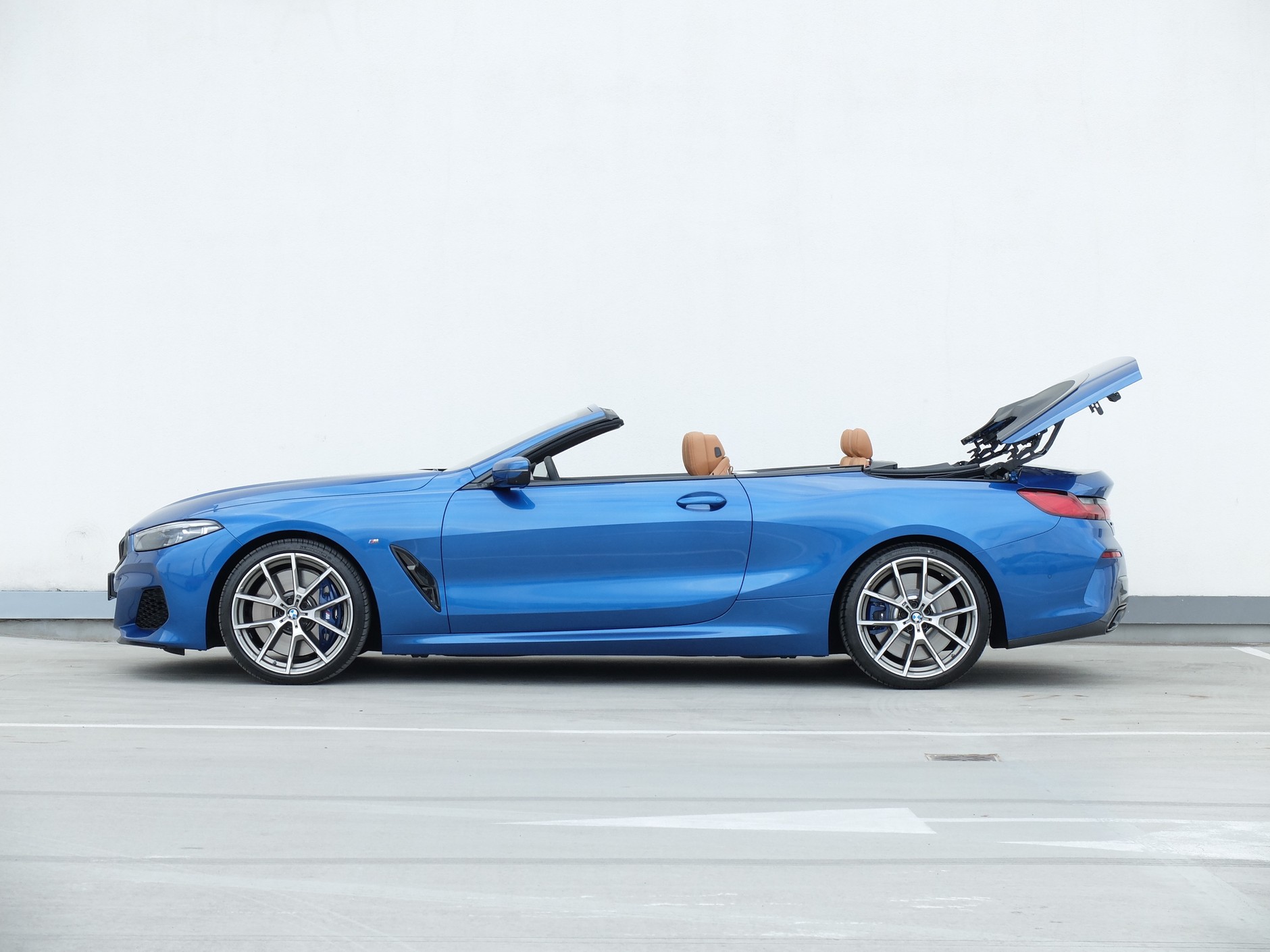 BMW M850i Cabrio
