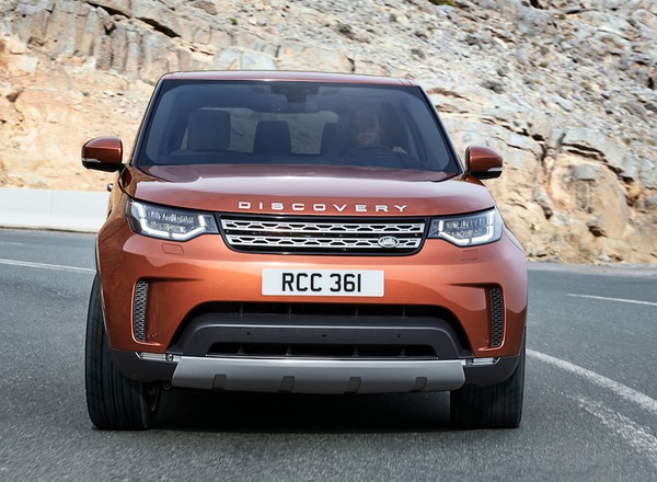 Nowy Land Rover Discovery od 236 200 zł