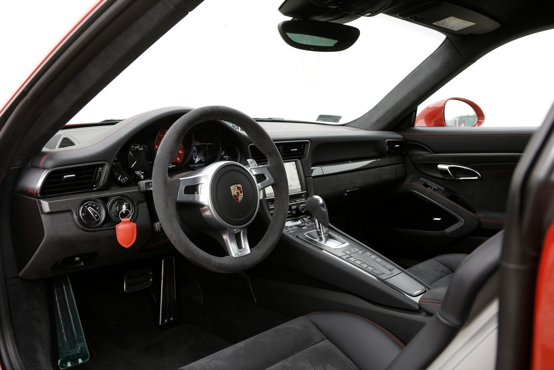 Porsche 911 Carrera GTS