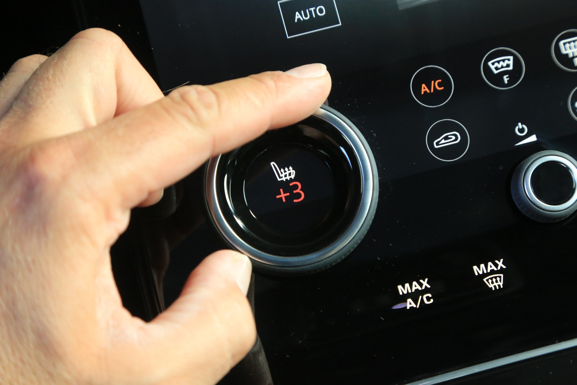 Range Rover Velar 3.0 Si6 First Edition