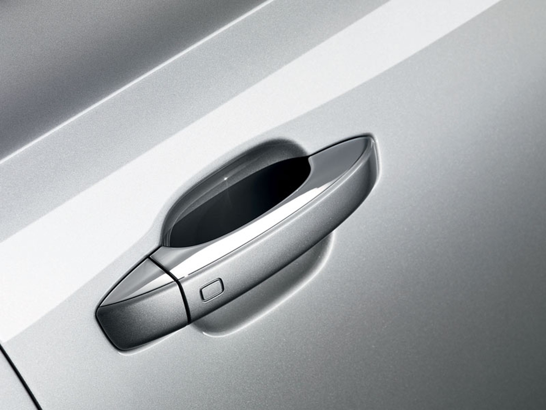 Pekin 2010: Audi A8 L W12 quattro – 500 KM i większy komfort dla Chińczyków