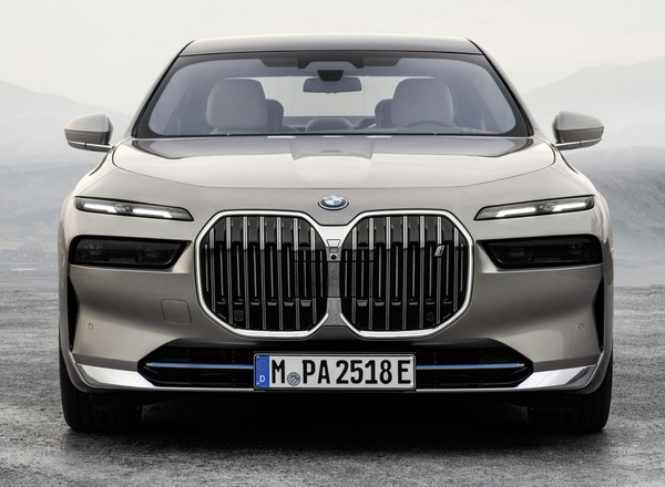 Polska została jednym z największych na świecie rynków najbardziej luksusowego BMW. Wyprzedziliśmy nawet zamożną Japonię