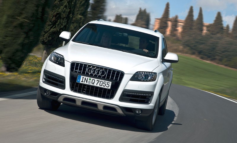 Audi Q7: facelifting i mniejsze zużycia paliwa (fotogaleria)