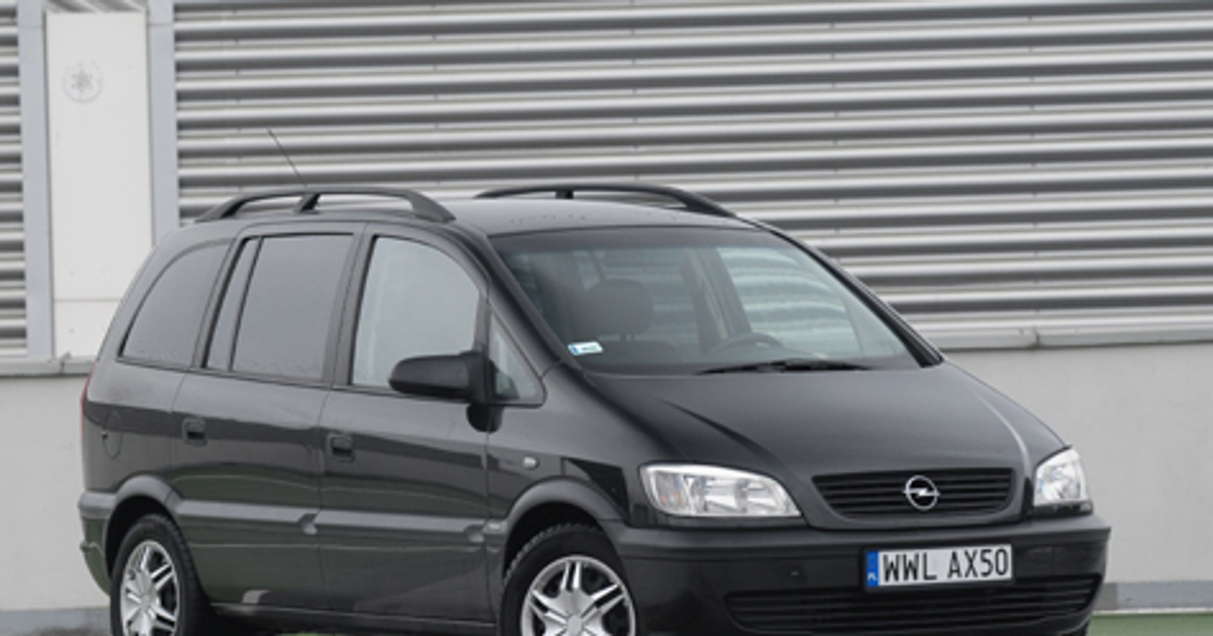 Opel Zafira 2.0 DI: tani i do tego 7-osobowy