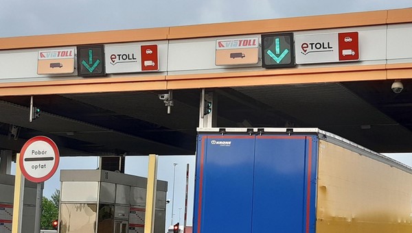 Kierowcy wpadli w pułapkę na autostradach A2 i A4. Skarbówka ściga aż 40000 osób