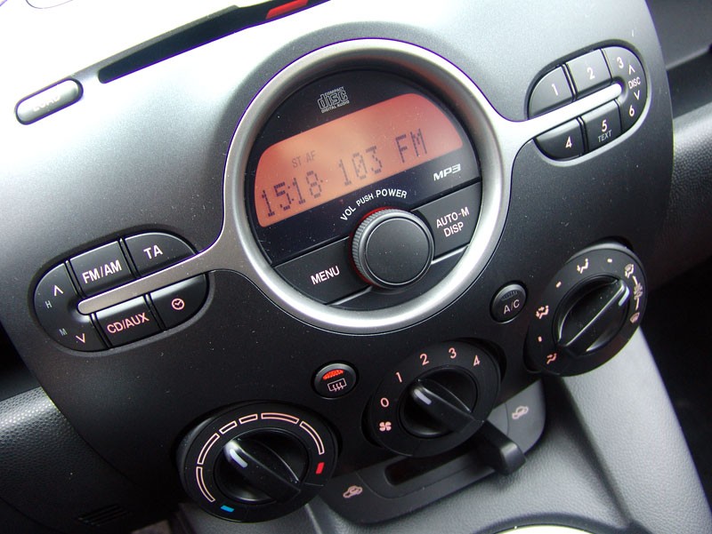 Mazda2
