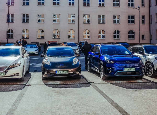 PSPA: 300 tys. "elektryków" w Polsce już za trzy lata. Ile do tej liczby nam jeszcze brakuje?