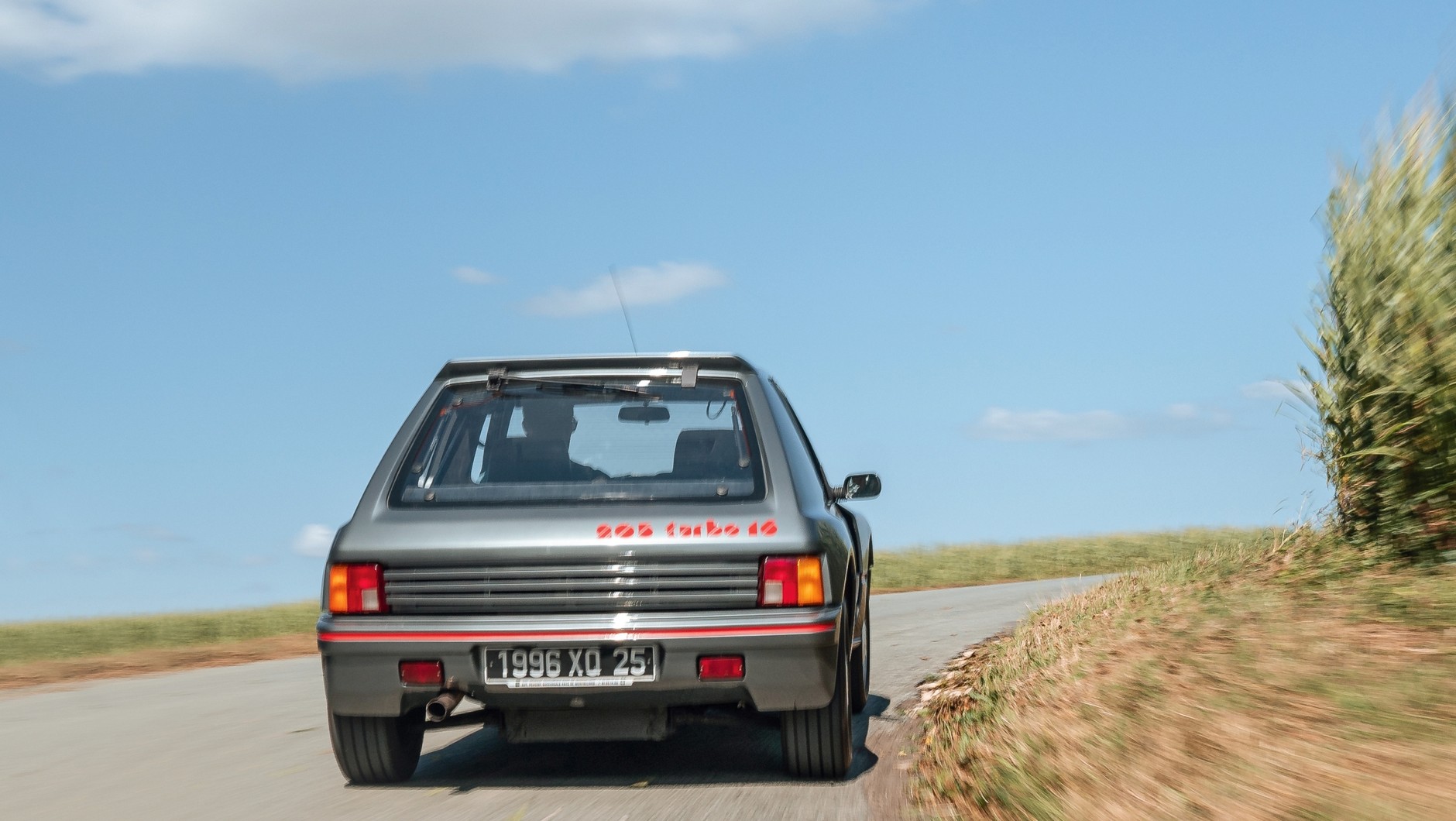Peugeot 205 Turbo - to nie jest zwykły mały samochód
