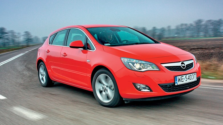 OPEL ASTRA IV (2009-18)