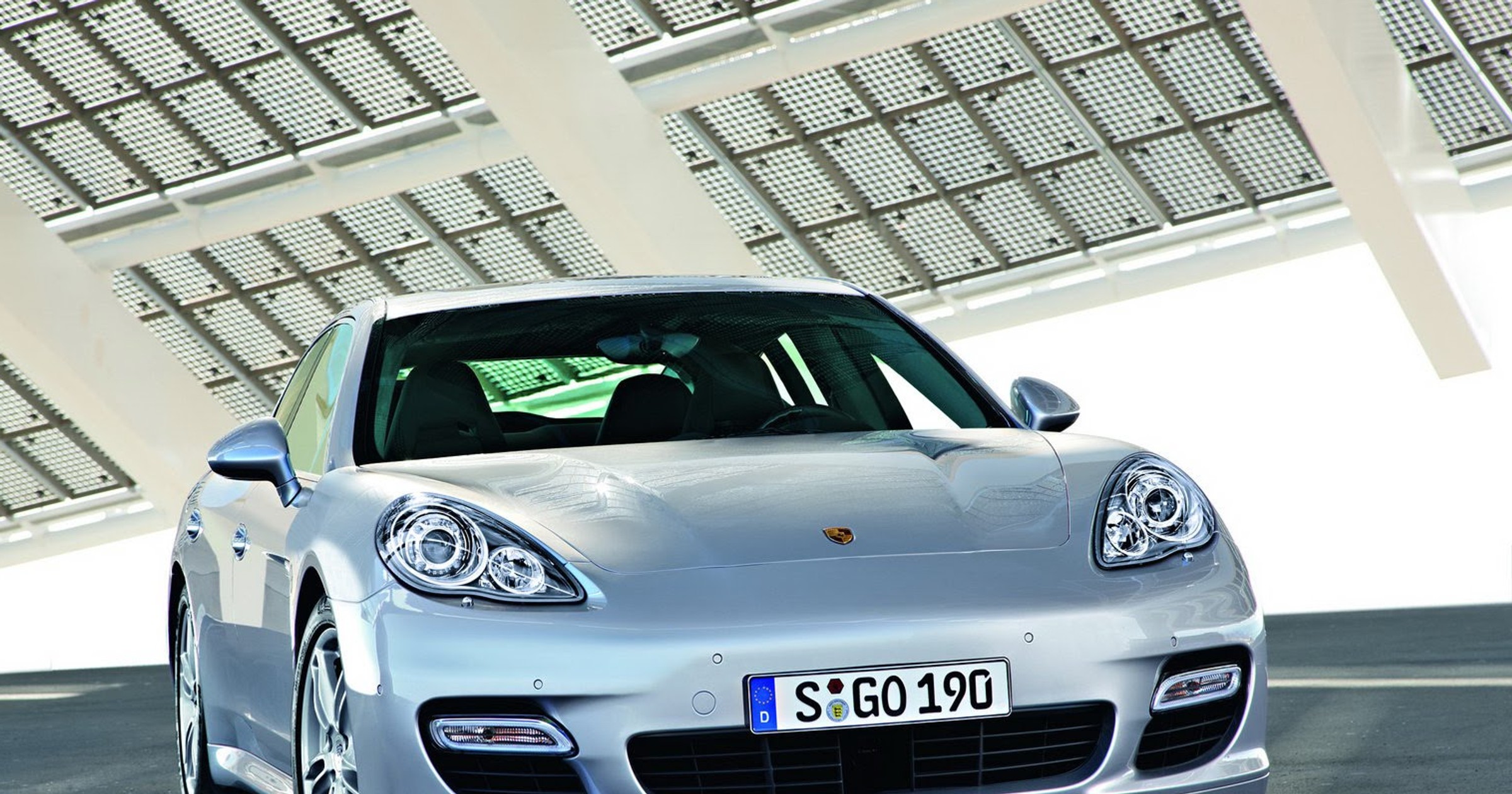 Zmodyfikowane Porsche Panamera Turbo S