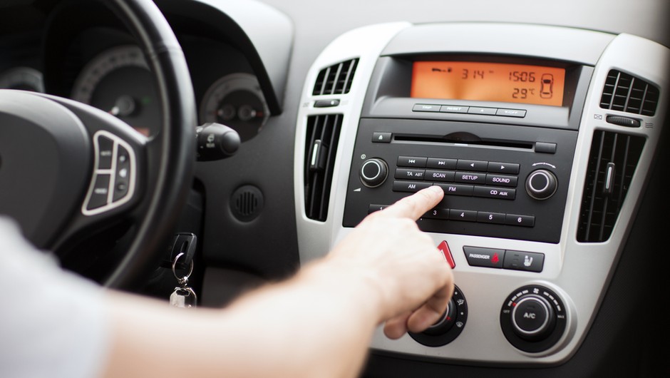 Opłata za radio w samochodzie?