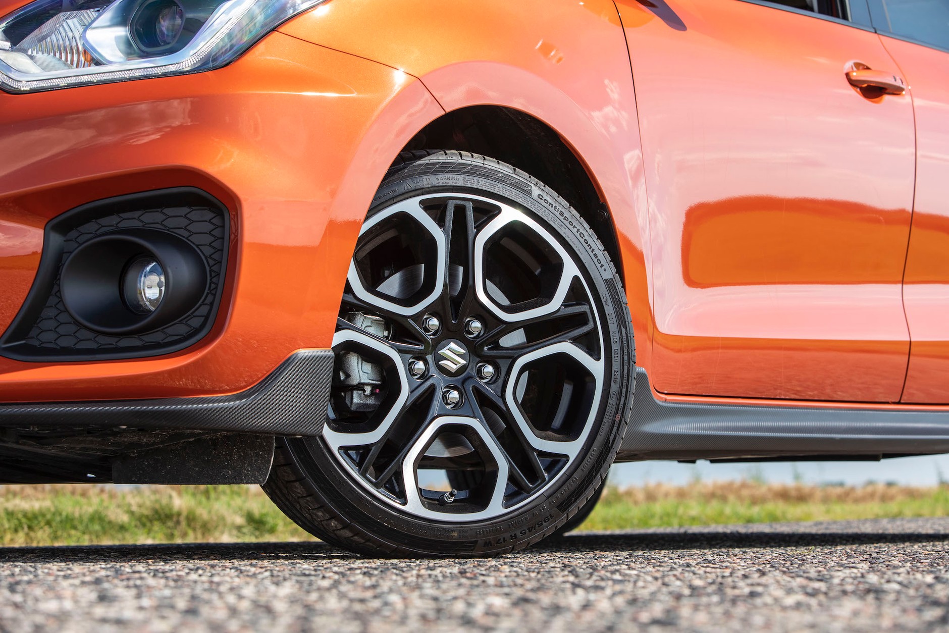 Suzuki Swift Sport Hybrid – Sport z elektrycznym doładowaniem