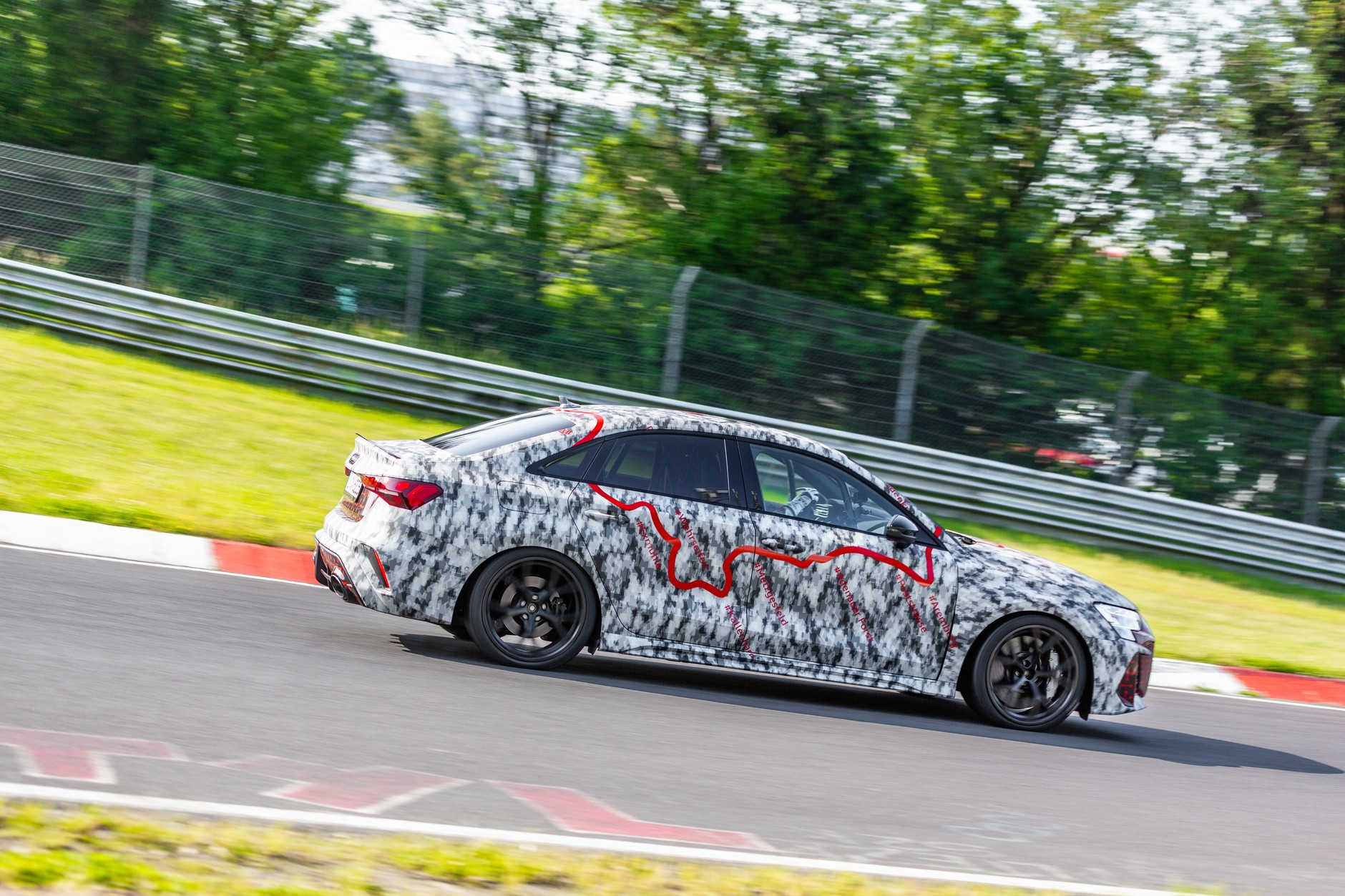 Rekord okrążenia Audi Sport w segmencie aut kompaktowych