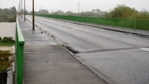 Tarnów traci bezpośrednie połączenie z A4. Most na Dunajcu zamknięty z powodu fatalnego stanu