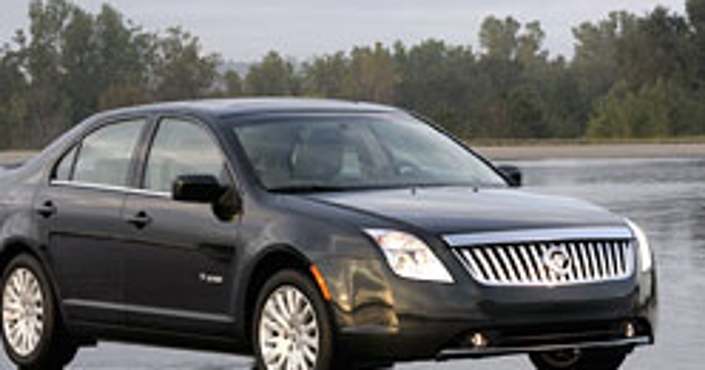 Los Angeles 2008: Mercury Milan z nową twarzą i napędem hybrydowym