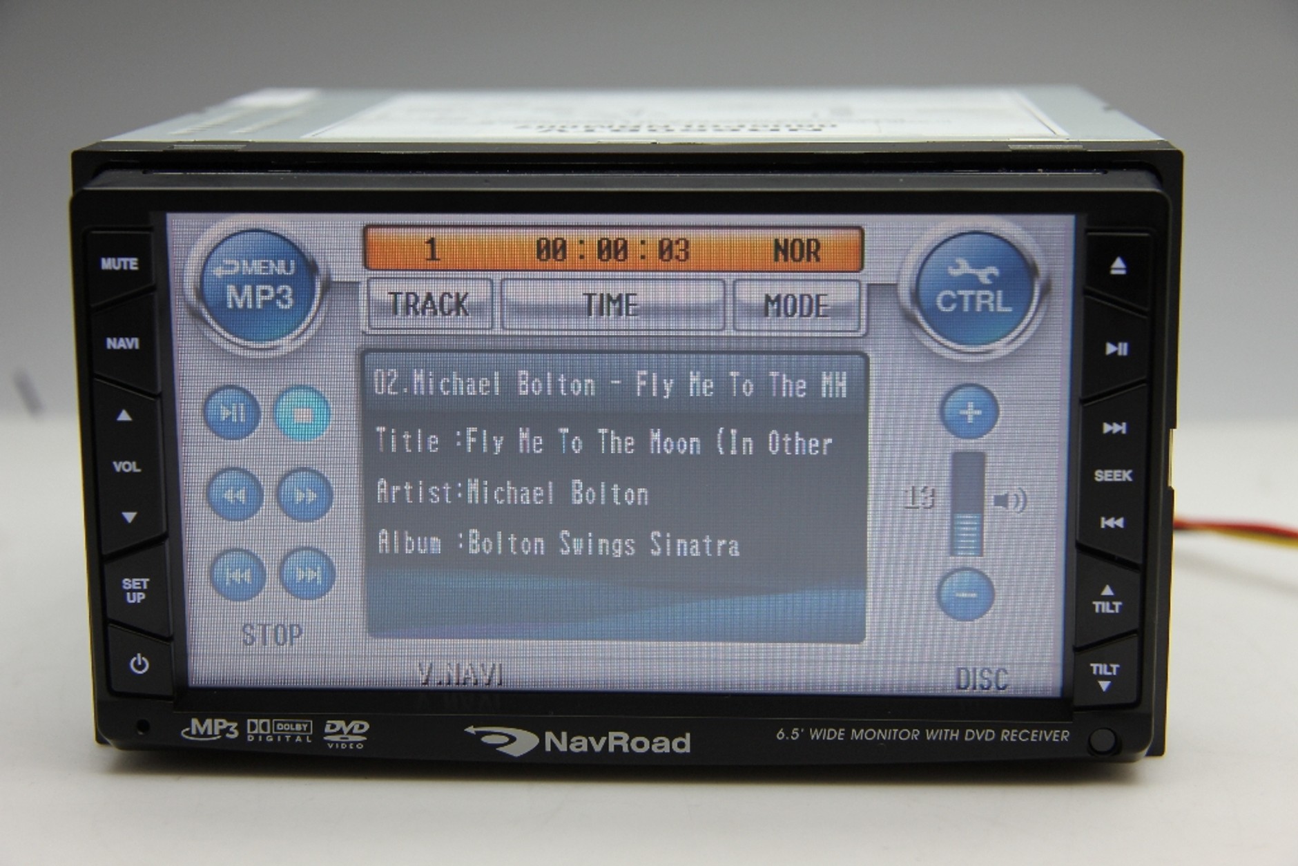 Radio z nawigacją: NavRoad NR650BTV