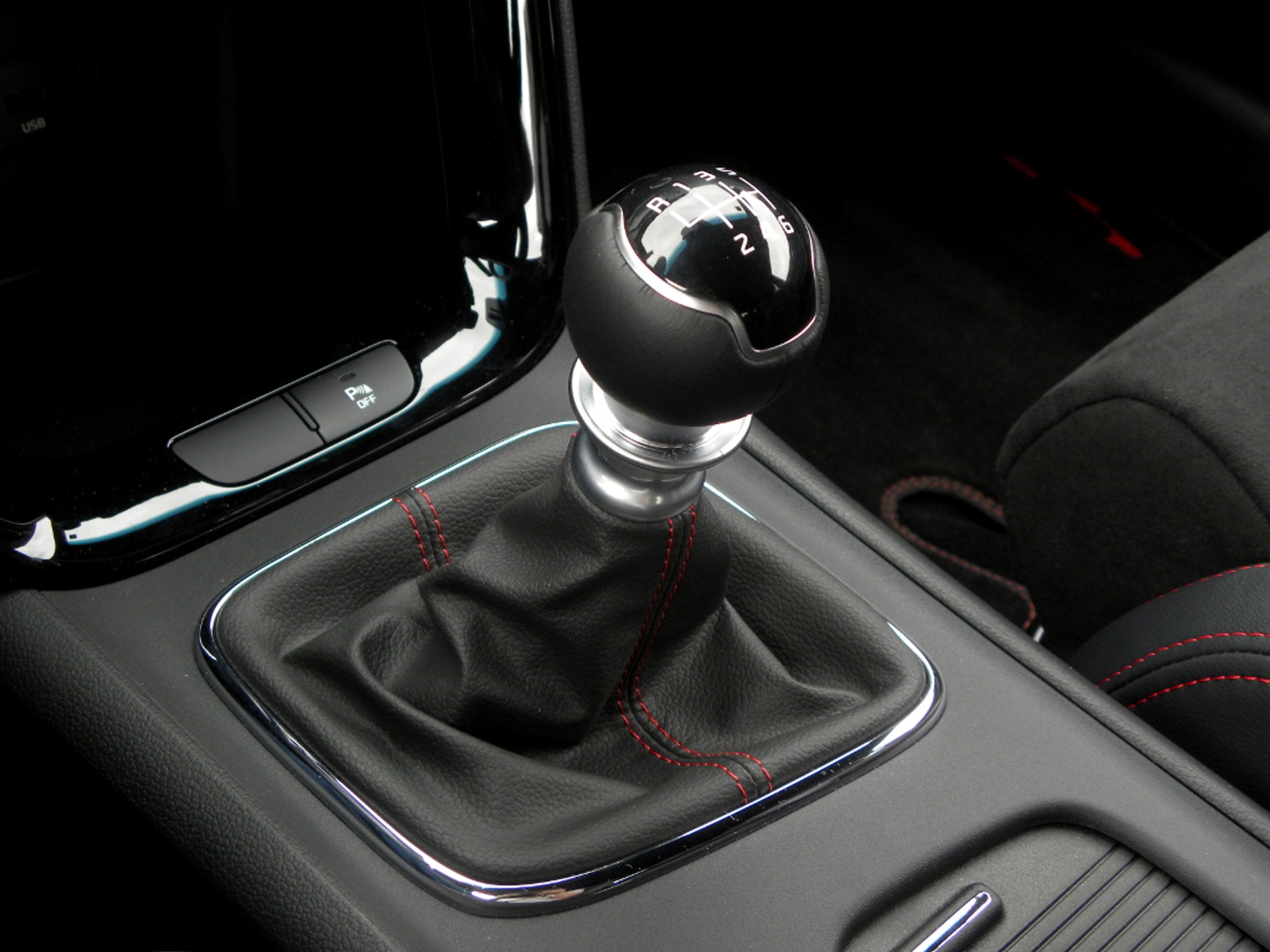 Kia cee’d GT i pro_cee’d GT: koreańskie hot hatche