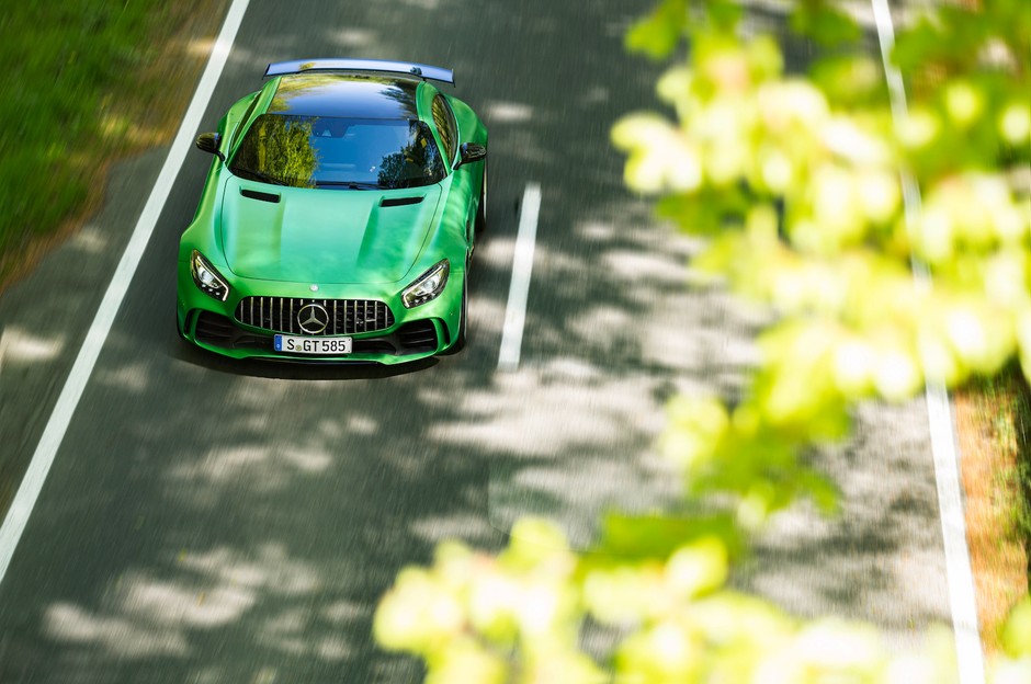 Mercedes-AMG GT R