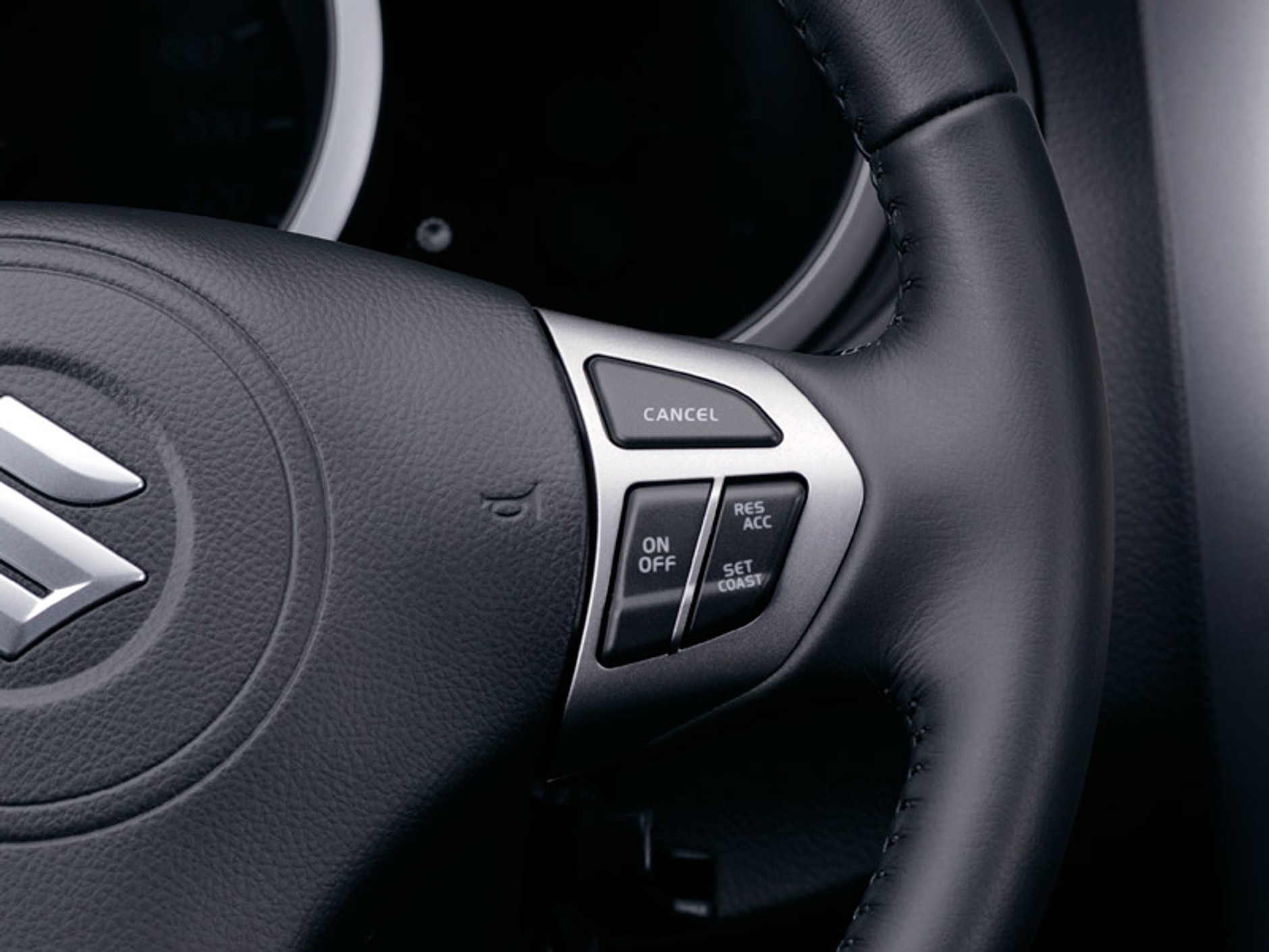 Suzuki: unowocześniona Vitara w salonach (ceny i fotogaleria)