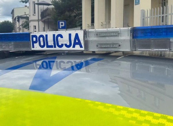 Nie zatrzymał się do kontroli. Policjanci musieli ruszyć w pościg