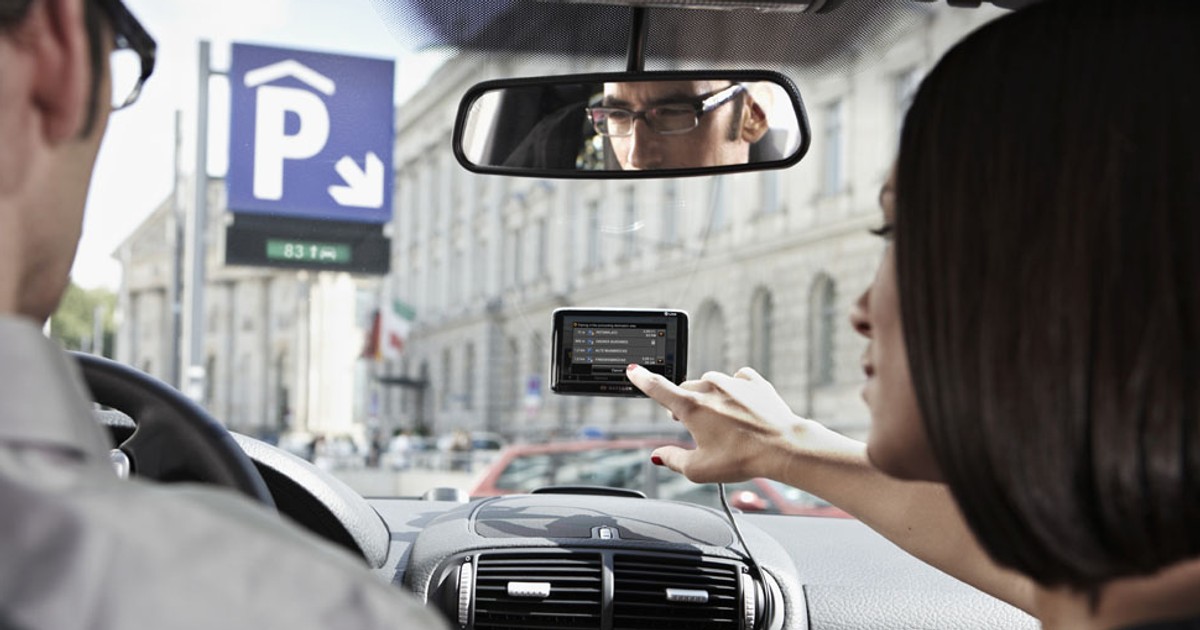 Nawigacja z internetem - Poznaj nowe rozwiązania w samochodowych systemach GPS