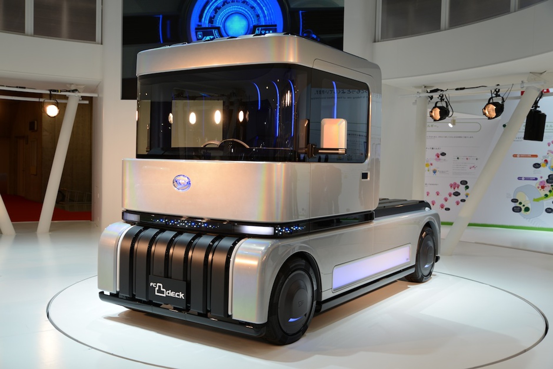 Daihatsu FC Deco Deck