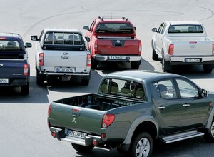 Używane | Pikapy i auta dostawcze 4x4